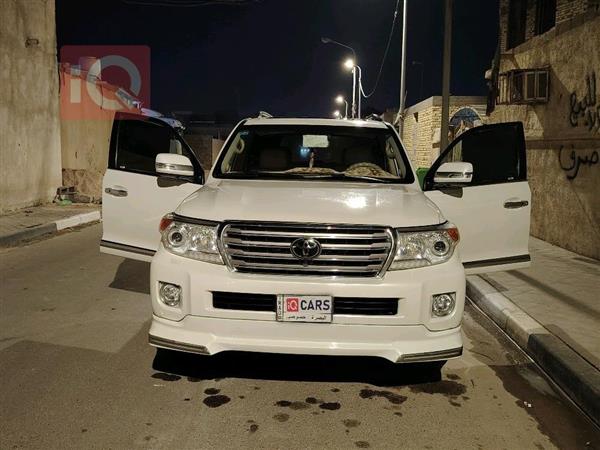 تويوتا لاندكروزر 2015 للبيع في العراق - الزبير